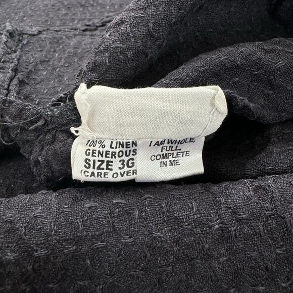 Women's Black Top - Picture 7 of 9